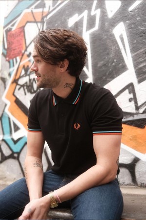 Fred Perry M12 Piketröja Herr Svarta Blå Orange | QSEUV55194