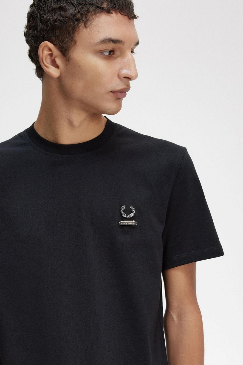 Fred Perry Enamel Pin T-shirt Herr Svarta | QSEWA73326