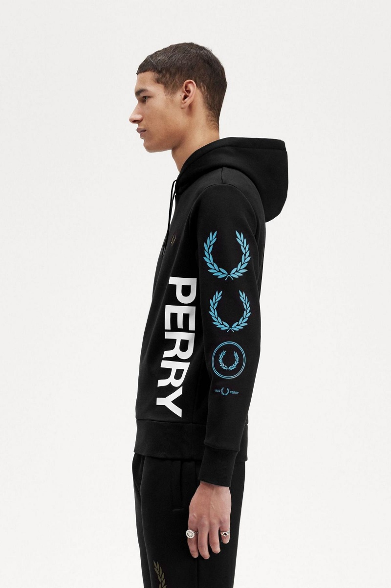 Fred Perry Tryck Branding Hooded Sweatshirt Träningsoverall Herr Svarta | SENZX90461